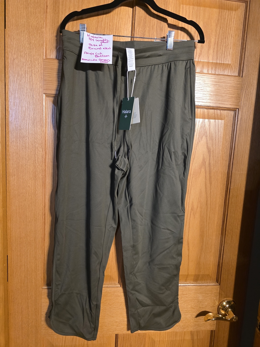 HALARA Olive Green Women's Cropped Jogger Pants